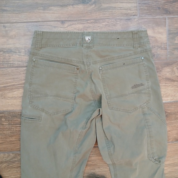 KUHL Pants Mens 30x32 Tan Revolvr Vintage Patina Dye Hiking Outdoors Climbing - Picture 9 of 12